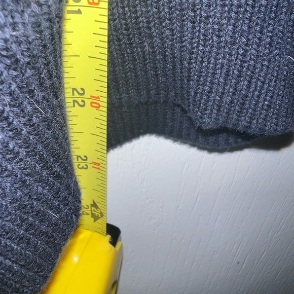 Brandy Melville Argyle Sweater - Picture 6 of 7